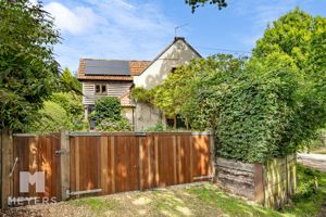 Photo 3- click for photo gallery